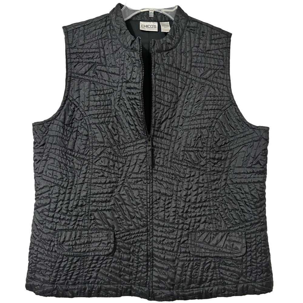 Chicoβs Textured Black Vest Size 2 (12)